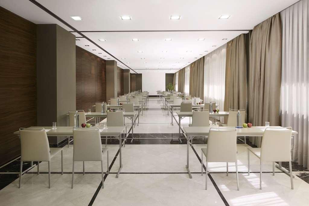 Nh Ribera Del Manzanares Hotel Мадрид Съоръжения снимка
