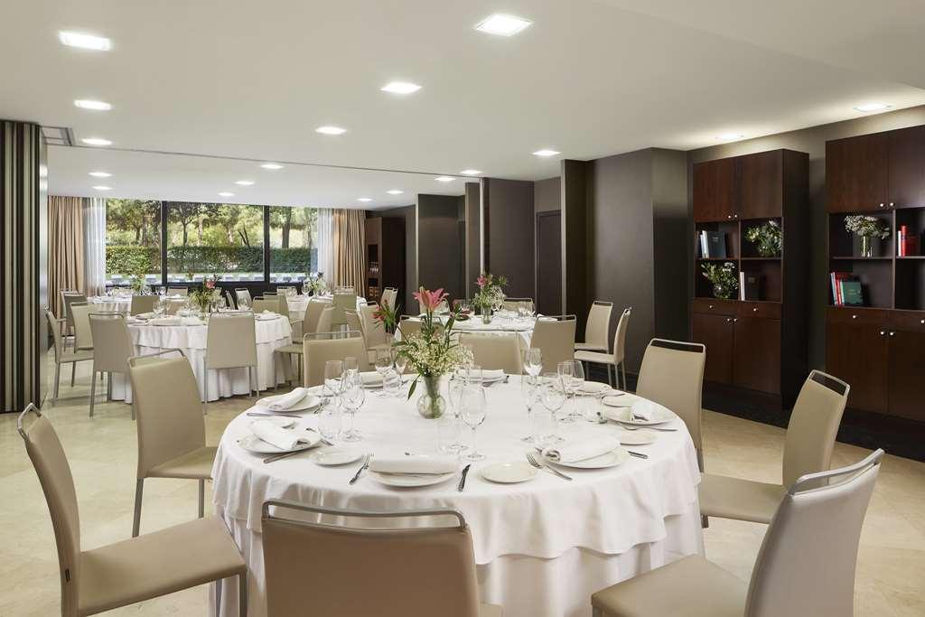 Nh Ribera Del Manzanares Hotel Мадрид Съоръжения снимка